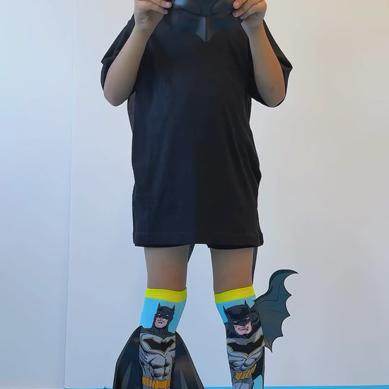 meias batman divertidas para criança com asas inspiradas no super herói